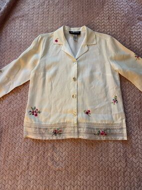Sag Harbor Petite Cream Button-Up Floral Embroidery Lace Trim Linen Blouse